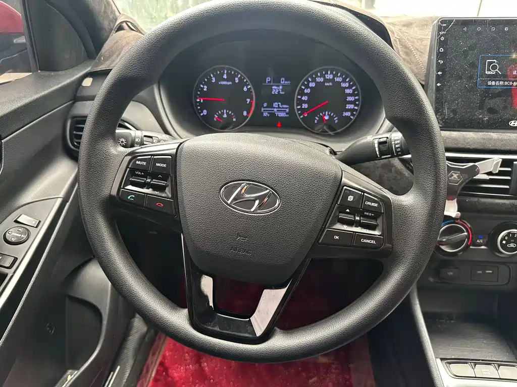 Hyundai Elantra 2020 — фото 11