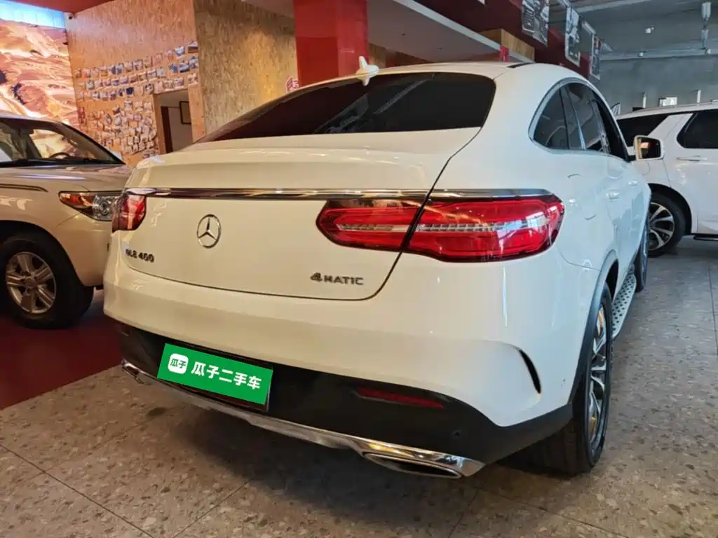 Mercedes-Benz GLE 2015
