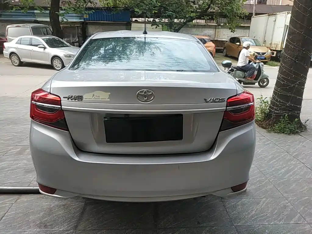 Toyota Vios 2023 — фото 6