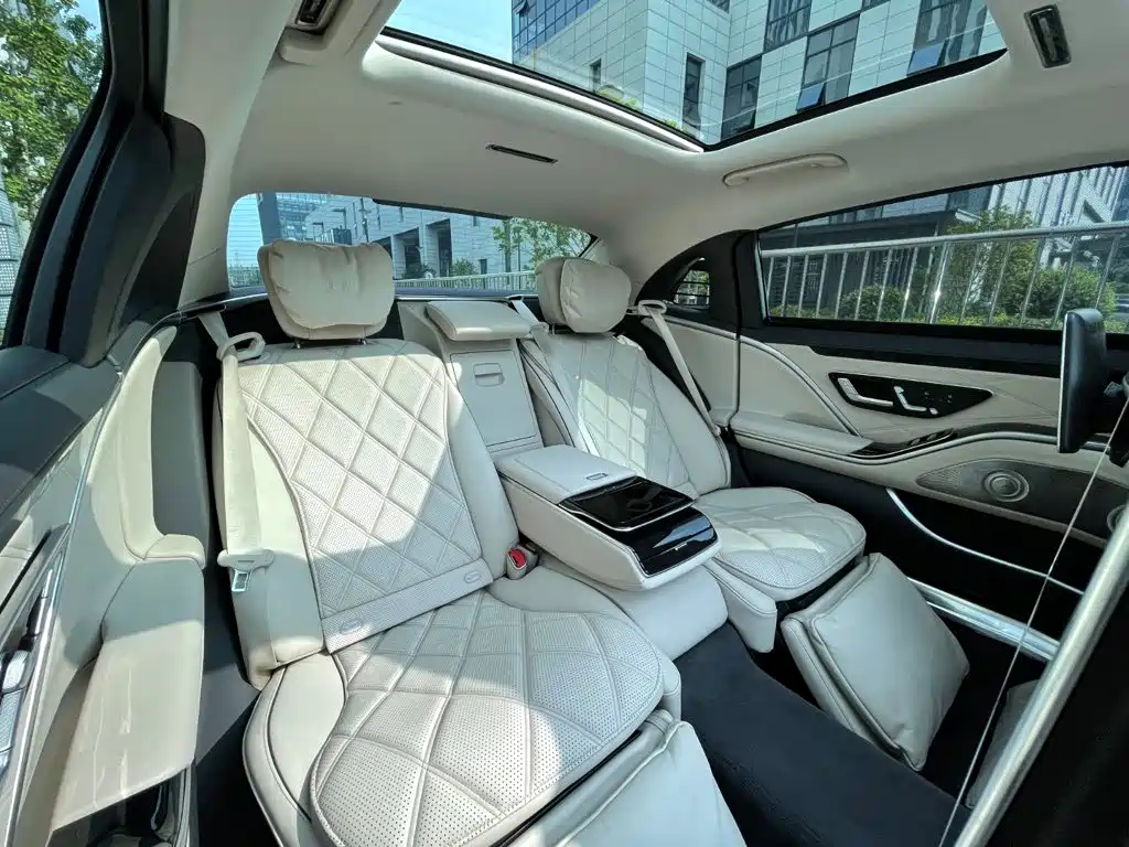 Mercedes-Benz Maybach S-Class 2022 — фото 23