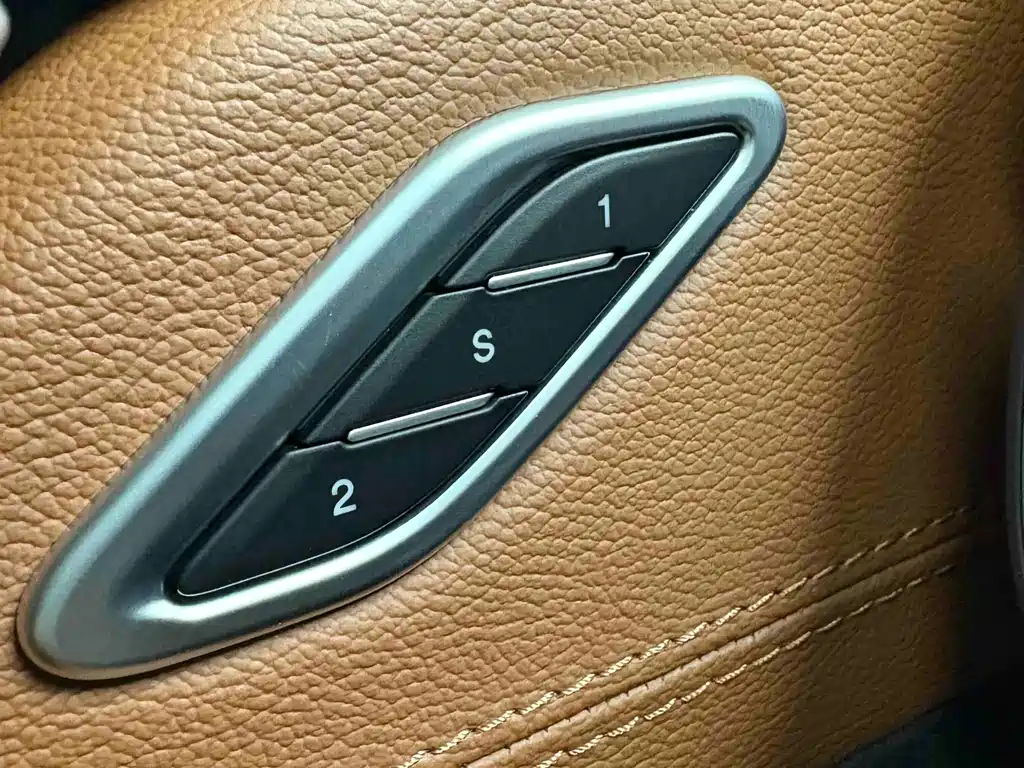 Maserati Levante 2021 — фото 15
