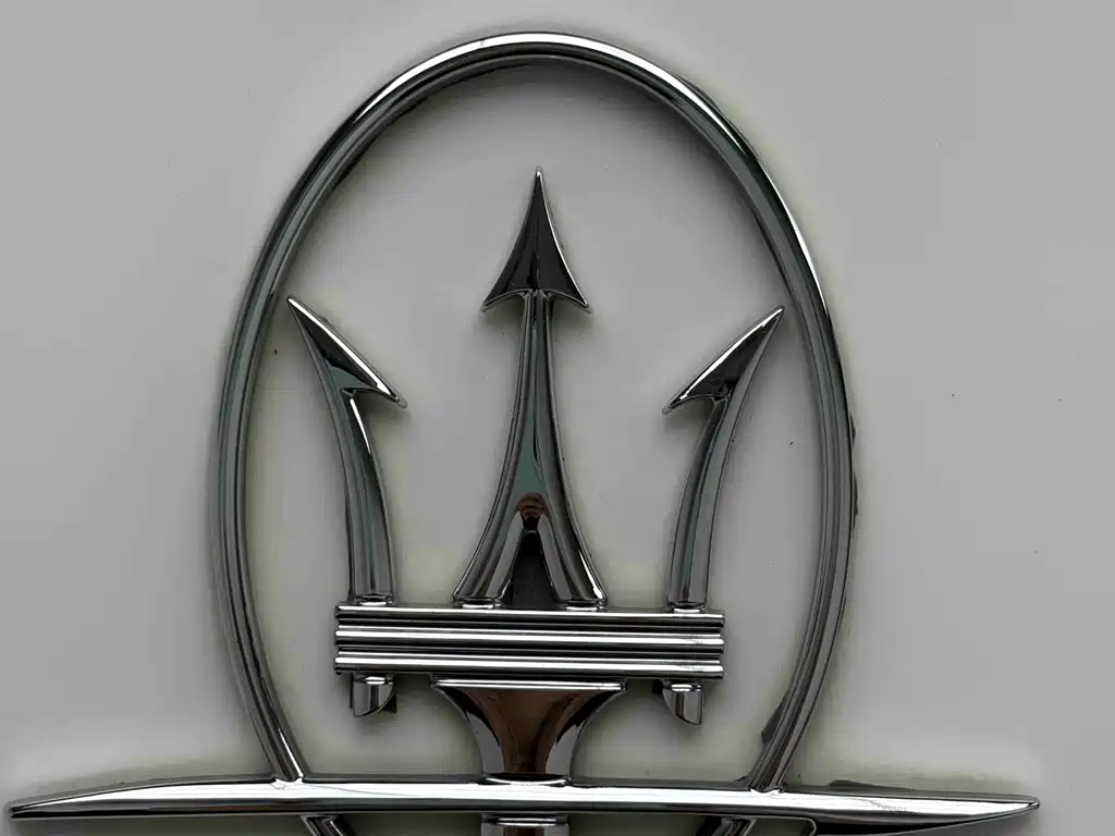 Maserati Levante 2021 — фото 25