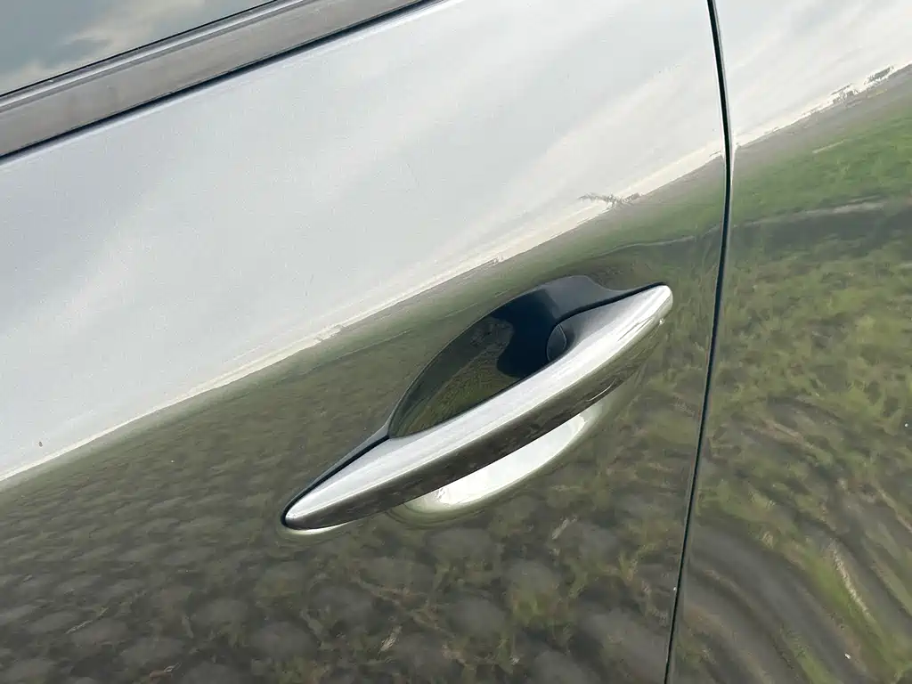 Mazda 3 Angkesela 2020