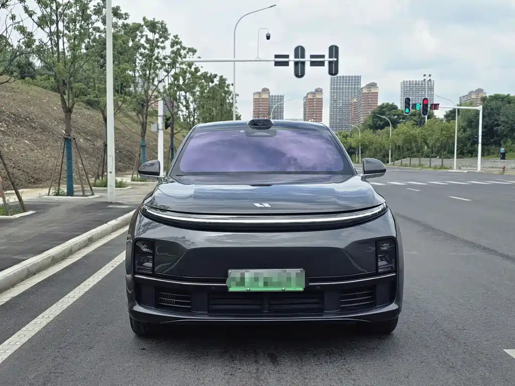 Li Auto Li L7 2024