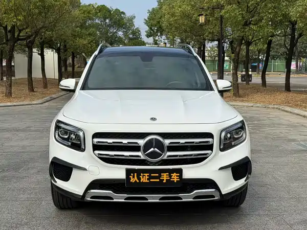 Mercedes-Benz GLB 2021