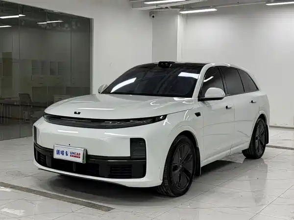Li Auto L7 2025