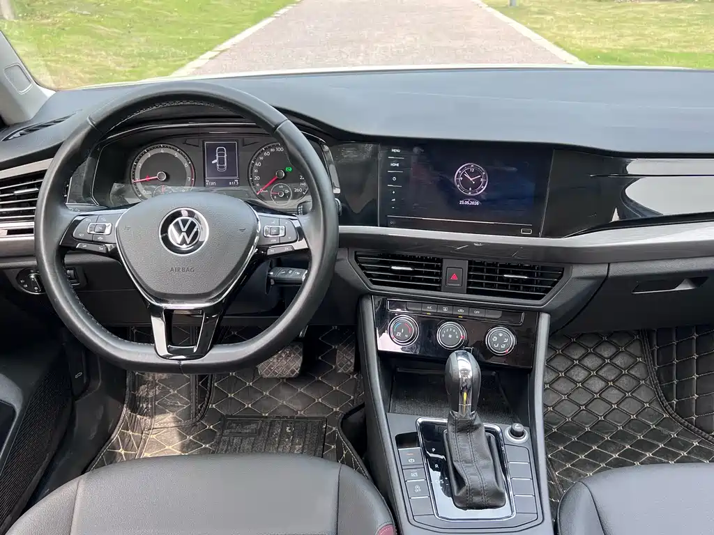 Volkswagen Bora 2021