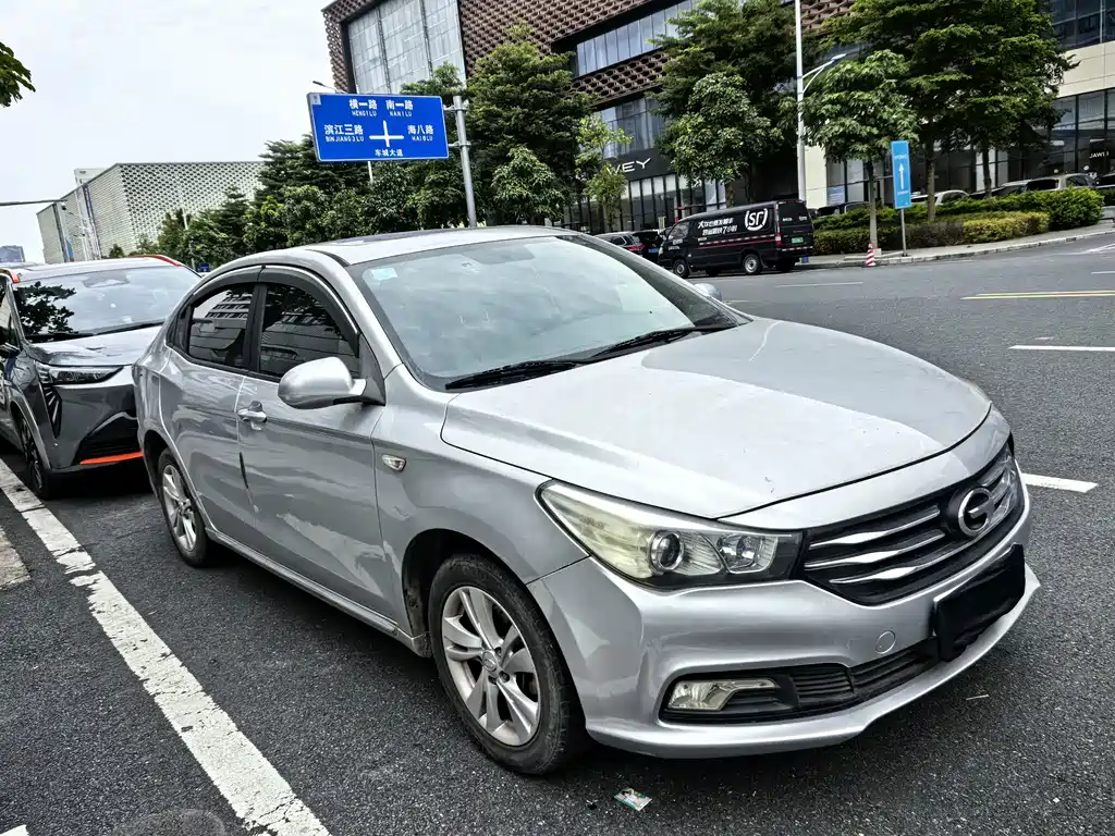 GAC Trumpchi GA3S Vision 2015 — фото 3