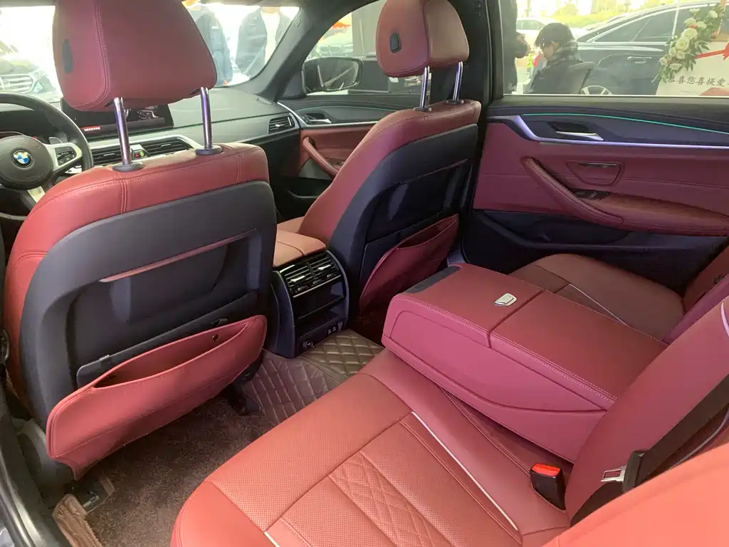 BMW 5 Series 2022