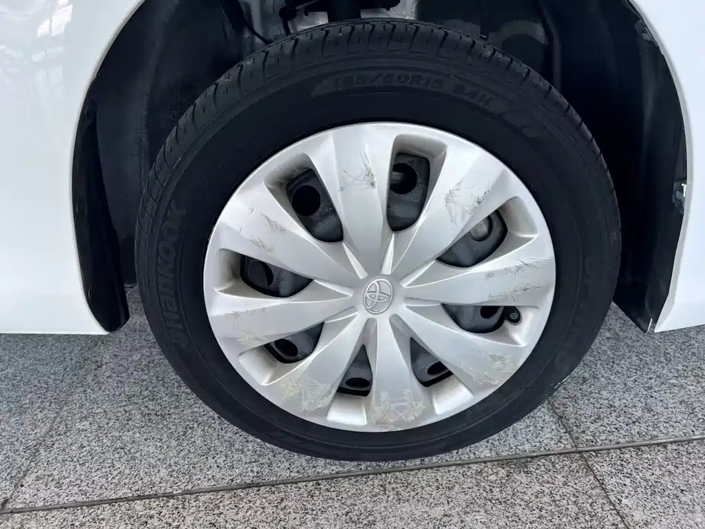 Toyota Yaris L 2019 — фото 15