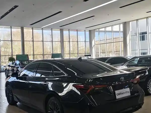 Toyota Avalon 2023