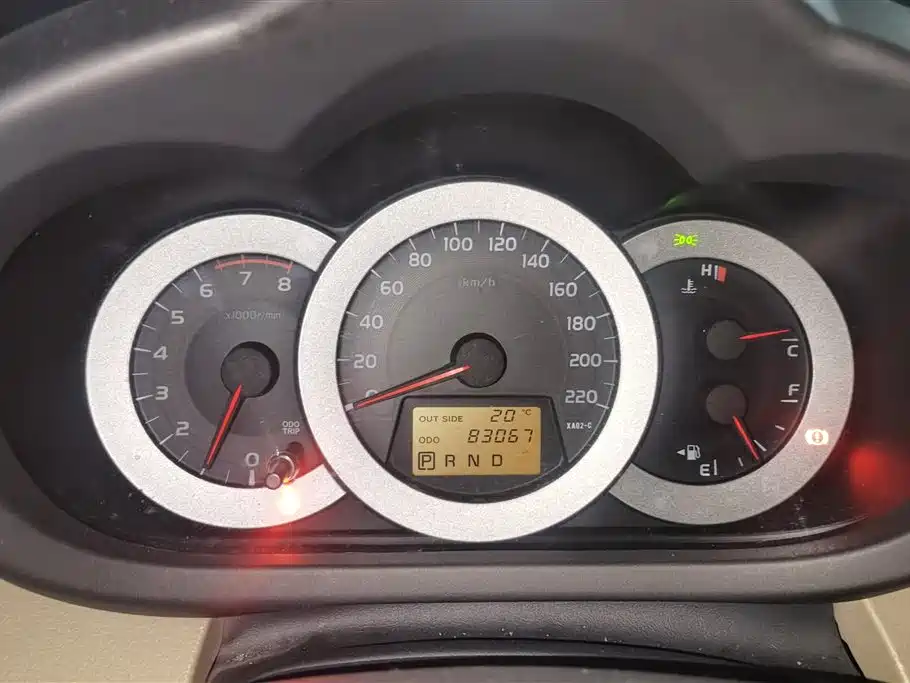 Toyota RAV4 2013 — фото 14