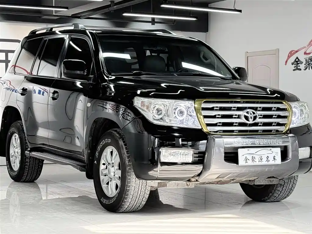 Toyota Land Cruiser 2008 — фото 3