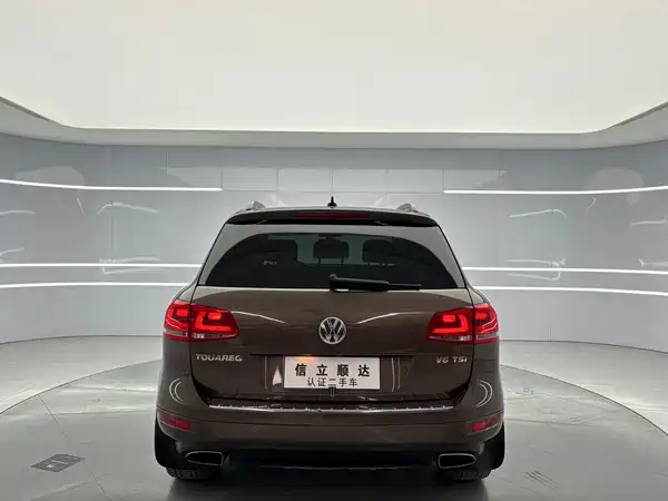 Volkswagen Touareg 2012