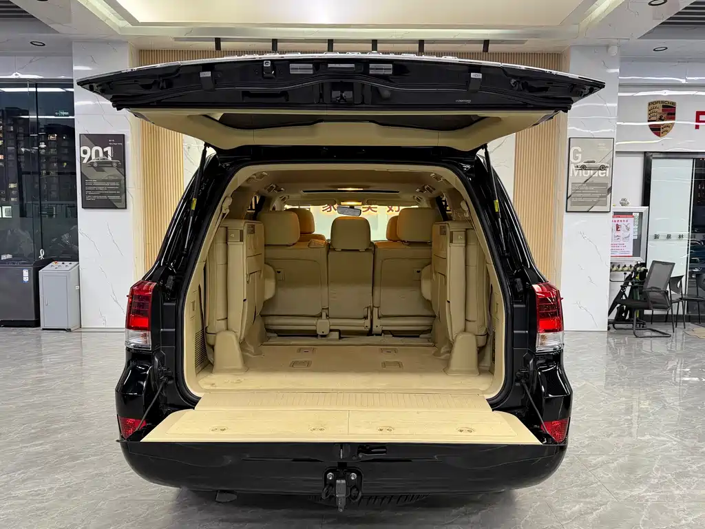 Toyota Land Cruiser 2016 — фото 27