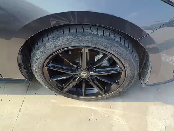 Changan UNI-V 2024