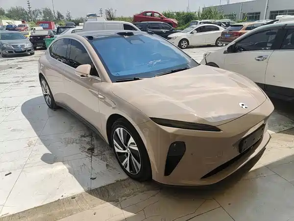 NIO ET5 2024