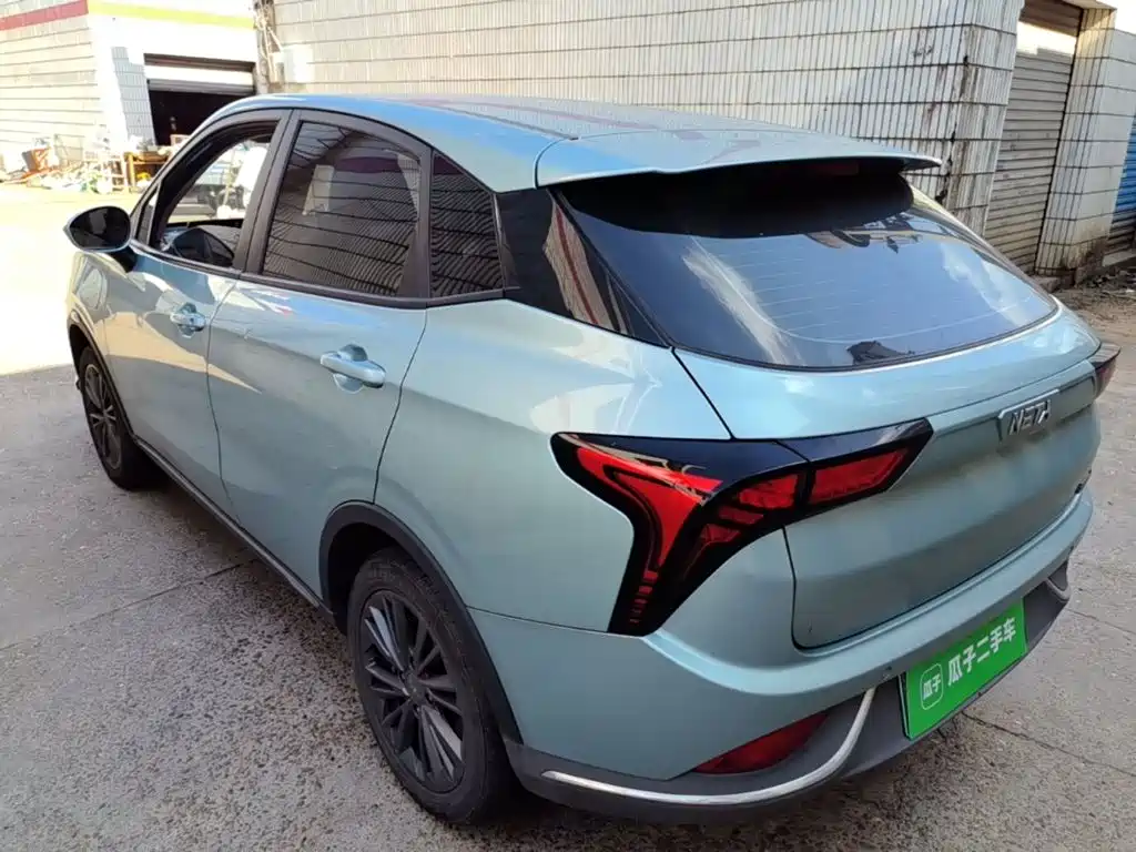 Neta V 2022
