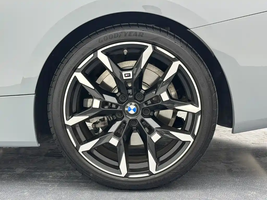 BMW 4 Series 2025 — фото 16