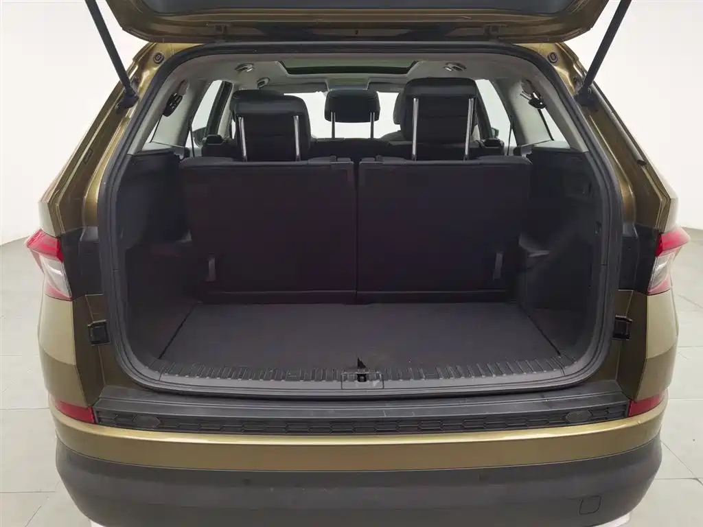 Skoda Kodiaq 2018 — фото 16