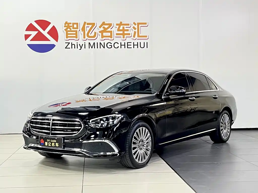 Mercedes-Benz E-Class 2023 — фото 1