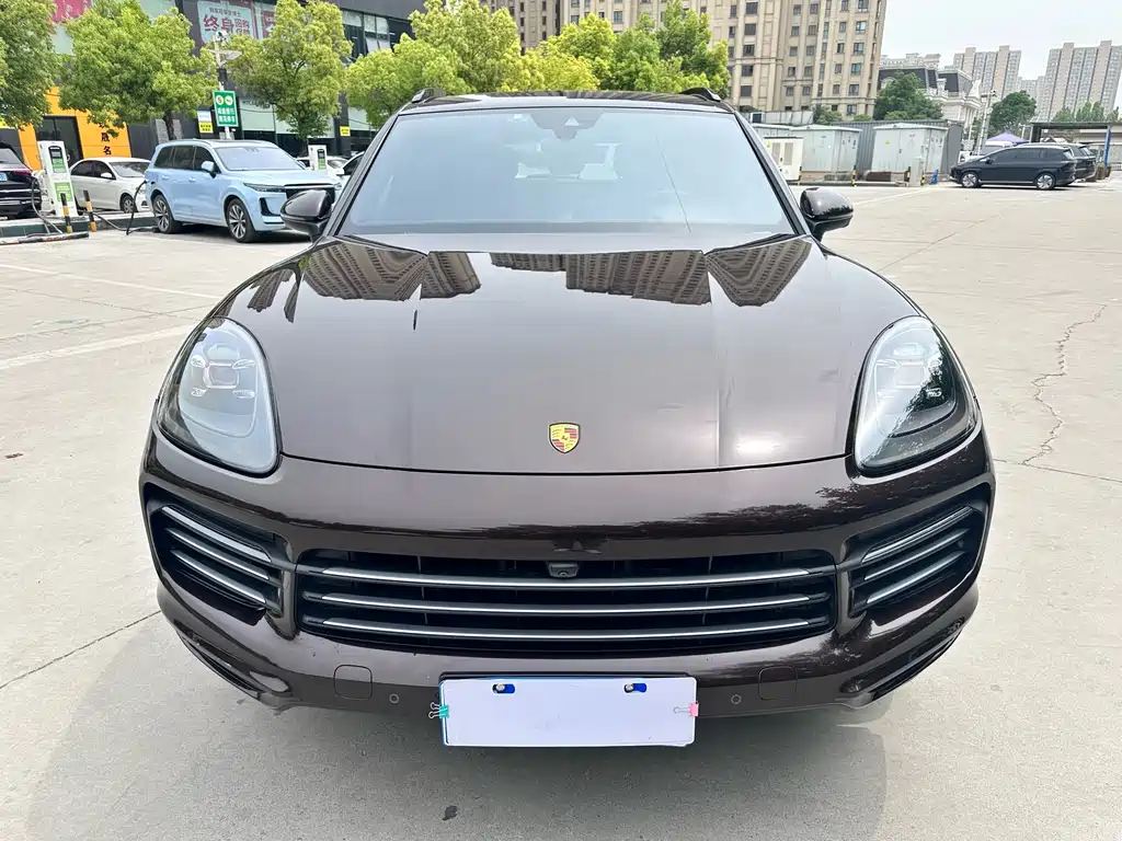 Porsche Cayenne 2018 — фото 2