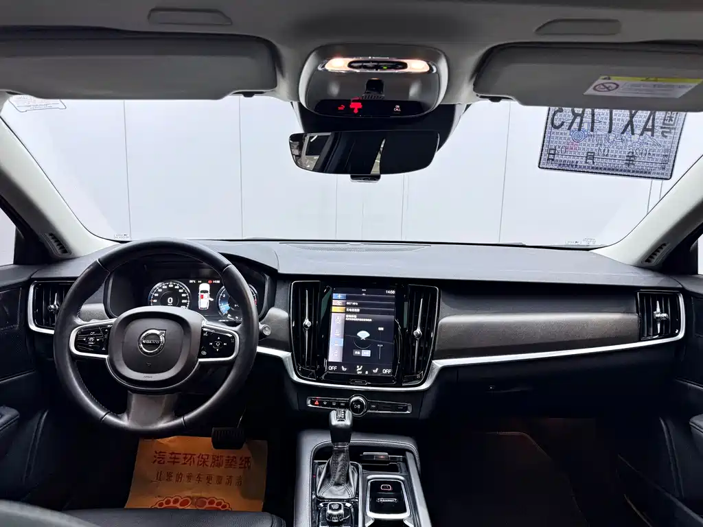 Volvo V90 2019 — фото 17
