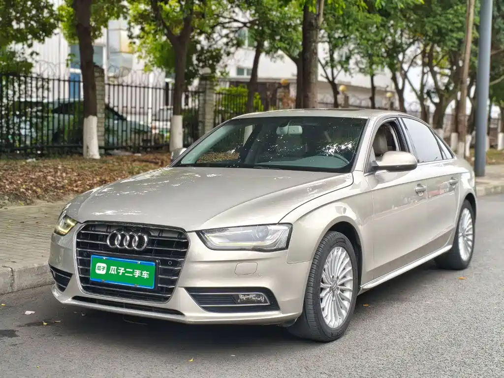 Audi A4L 2016