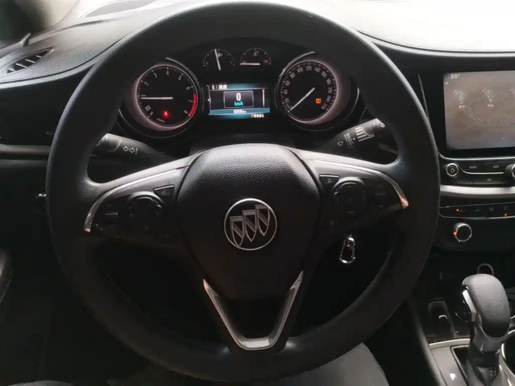 Buick Verano 2016 — фото 11