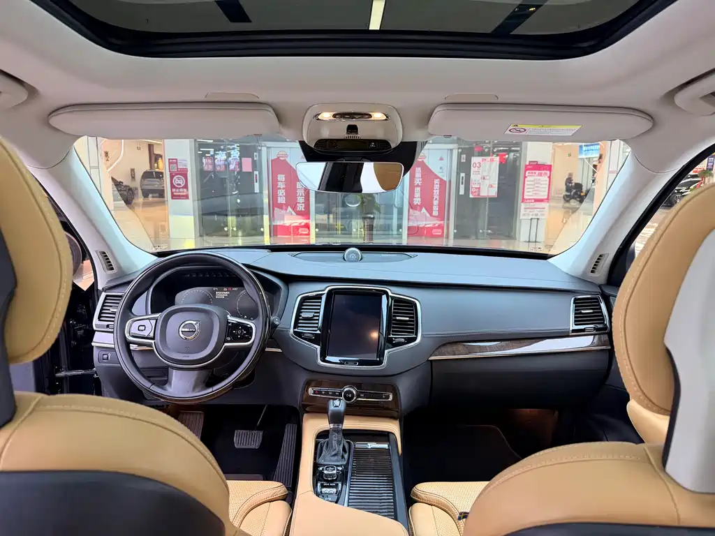Volvo XC90 2016 — фото 19