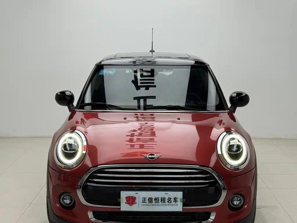 MINI MINI 2020