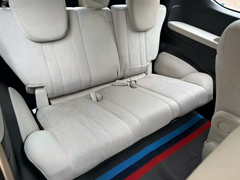 GAC Trumpchi M6 2021 — фото 9