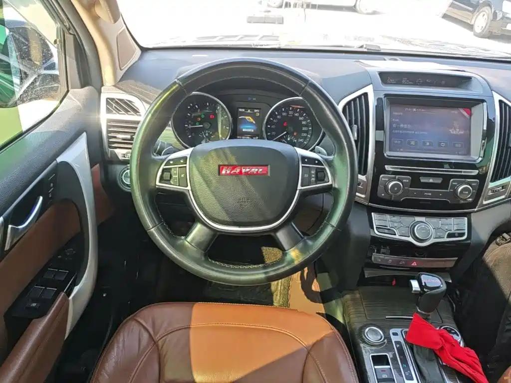 Haval H9 2015 — фото 11