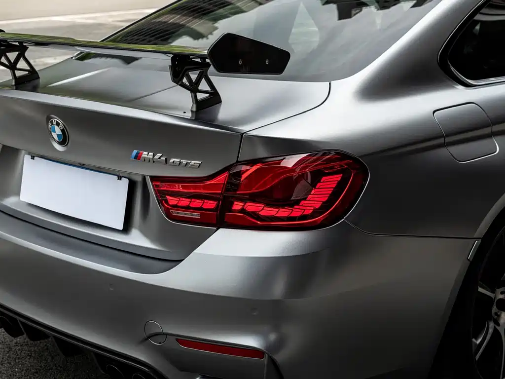 BMW M4 2017 — фото 10