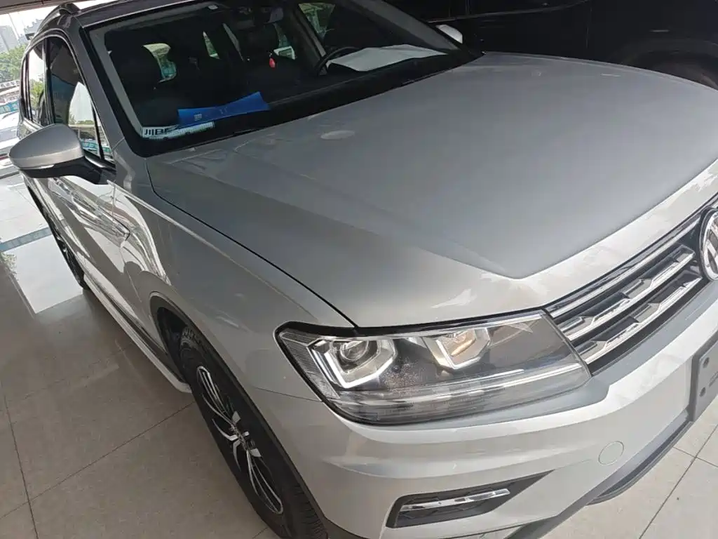 Volkswagen Tiguan L 2018 — фото 4