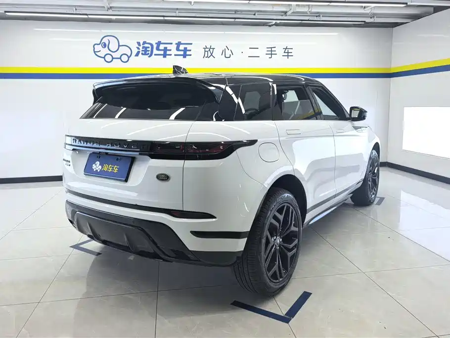Land Rover Evoque 2021