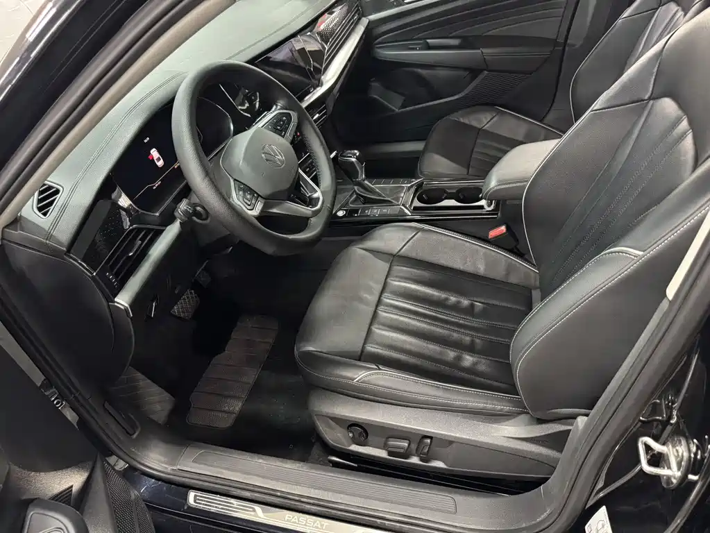 Volkswagen Passat 2022