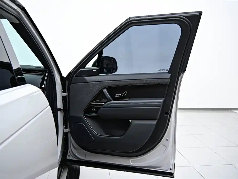 Land Rover Sport 2022 — фото 19