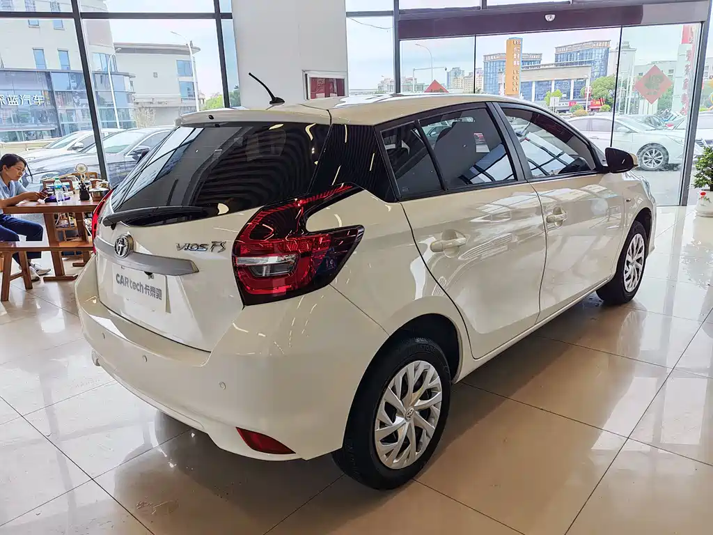 Toyota Vios FS 2022