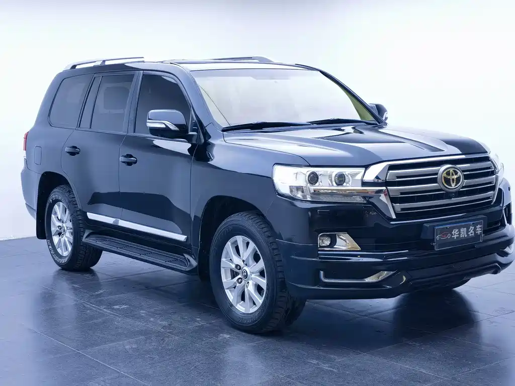 Toyota Land Cruiser 2016 — фото 3