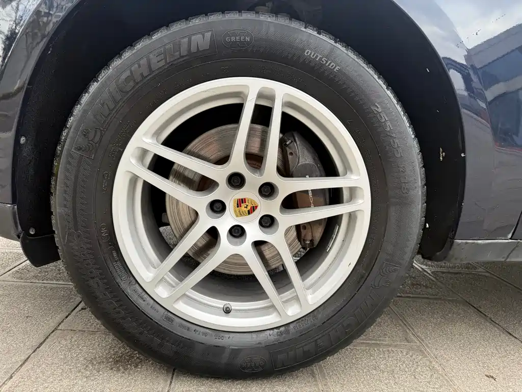 Porsche Macan 2019 — фото 14