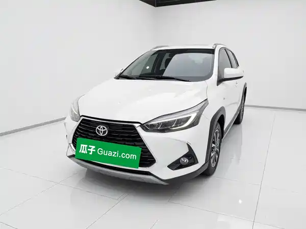 Toyota Yaris L 2022