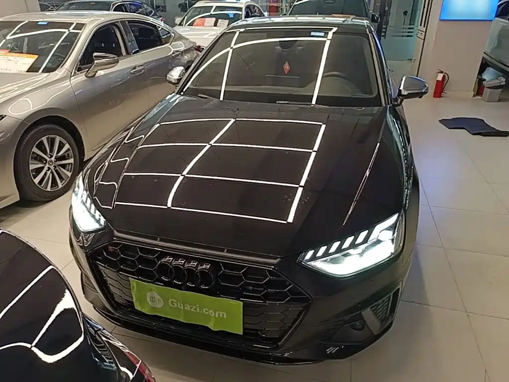 Audi A4L 2022