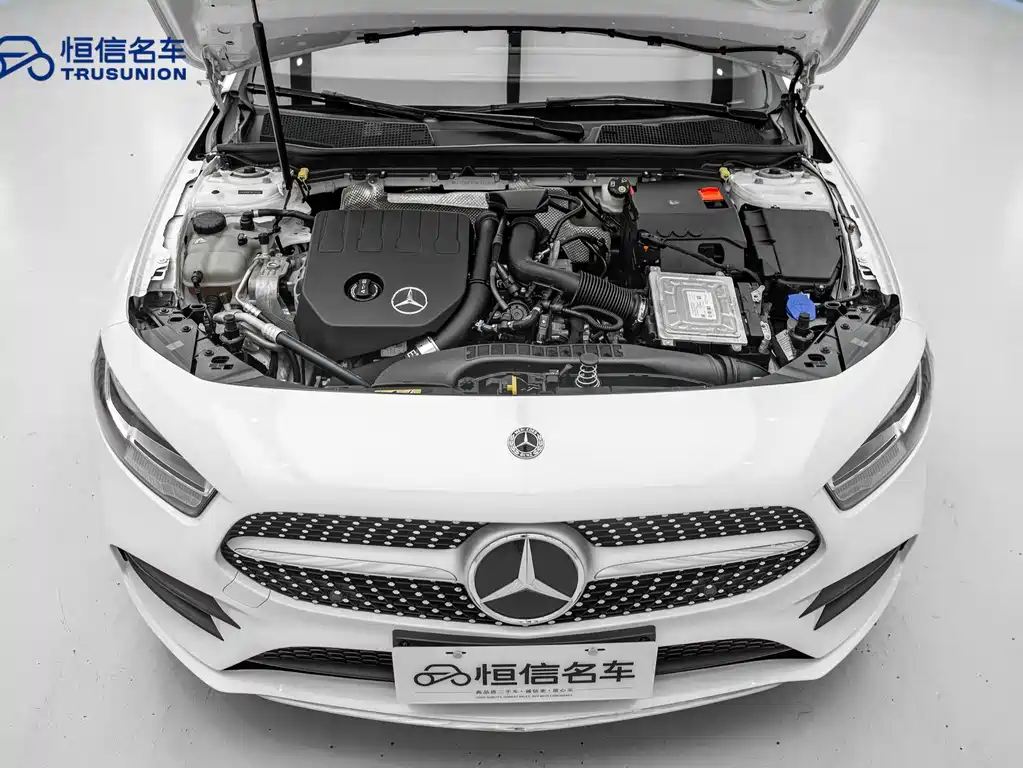 Mercedes-Benz A-Class 2022 — фото 20