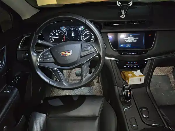 Cadillac XT5 2018