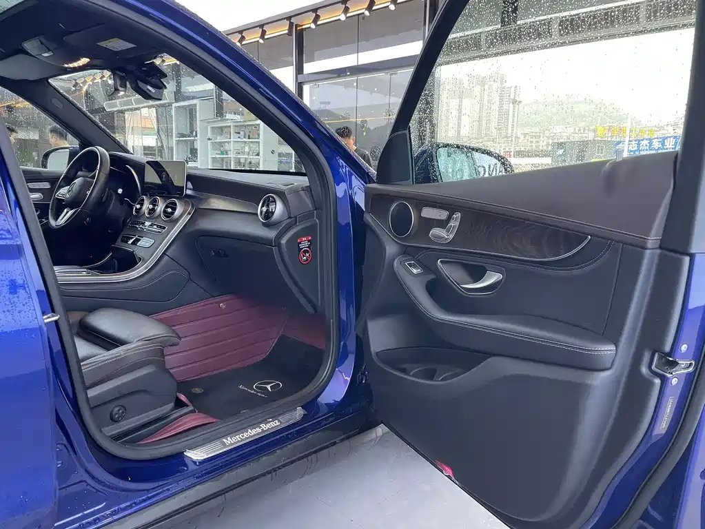 Mercedes-Benz GLC 2020 — фото 15