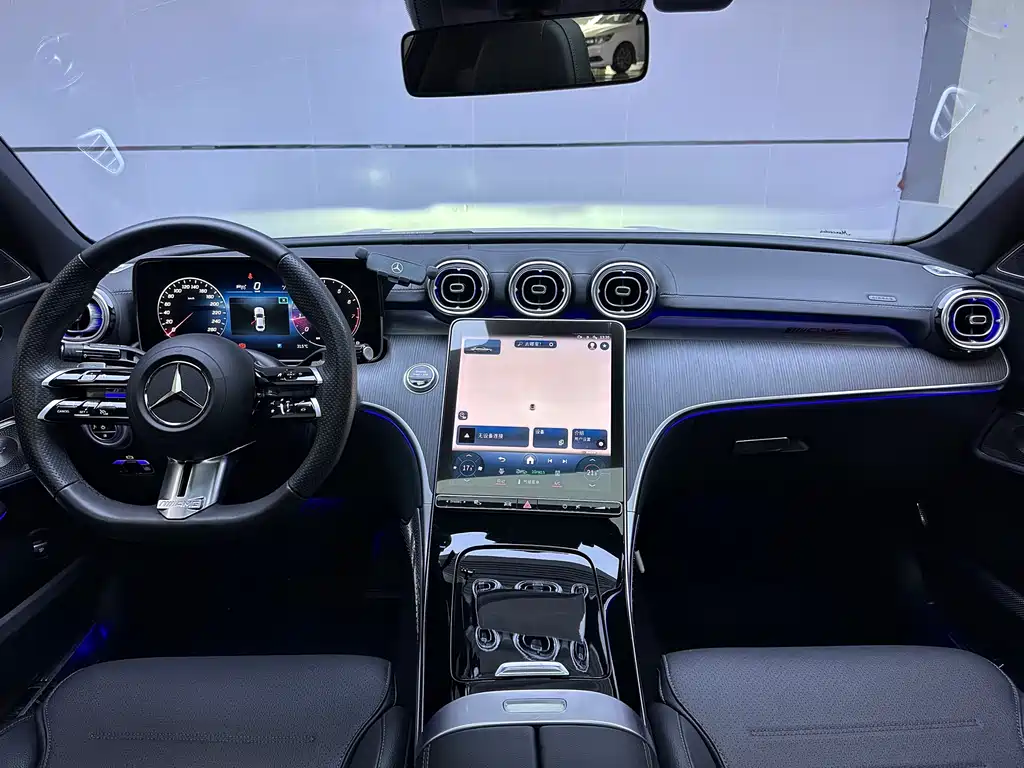 Mercedes-Benz C-Class 2022