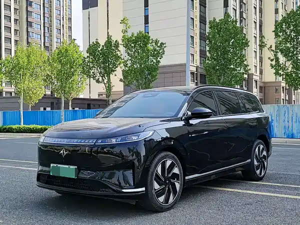 Dongfeng e008 2025
