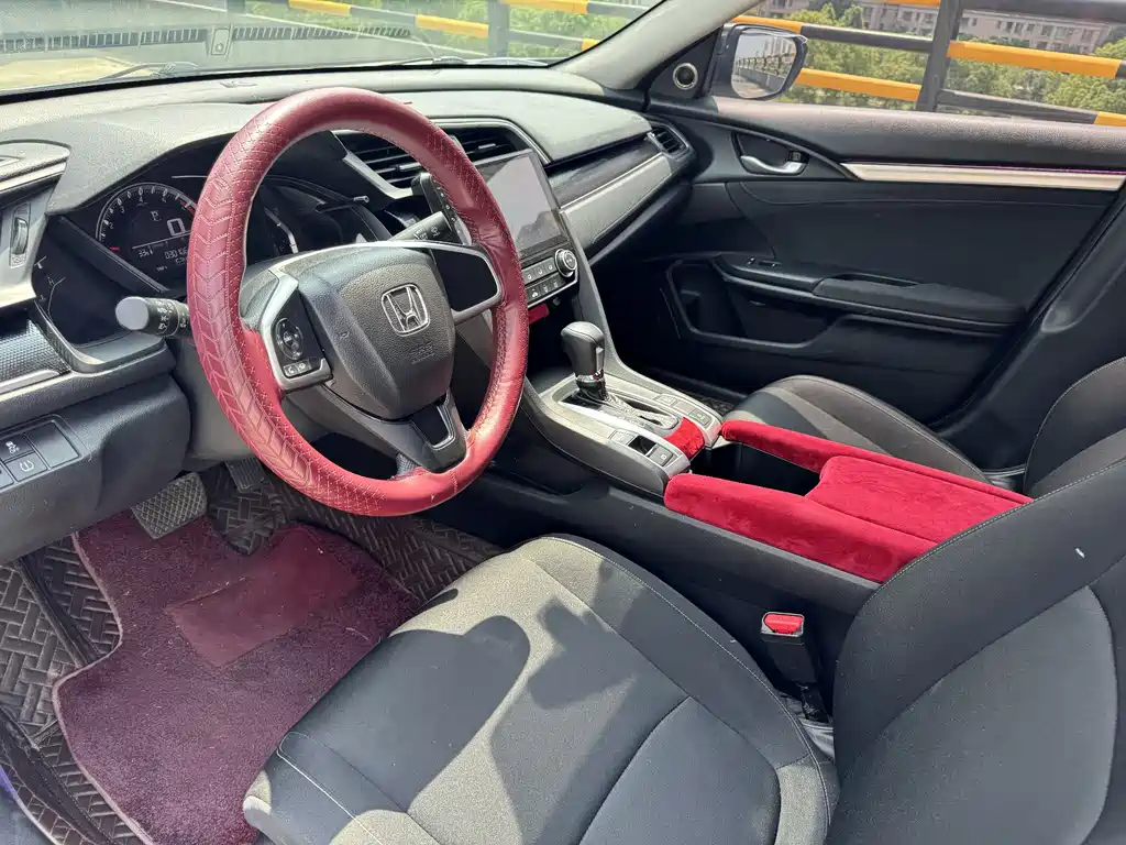 Honda Civic 2021 — фото 11