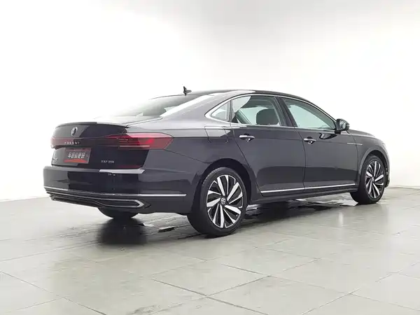 Volkswagen Passat 2023